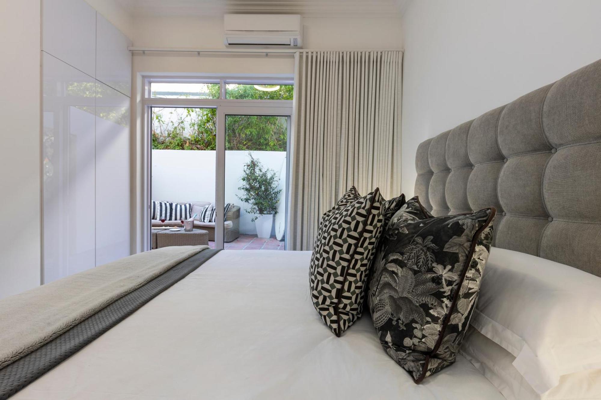 Clifton Yolo Spaces - Clifton Beachfront Apartments Cape Town Exterior photo