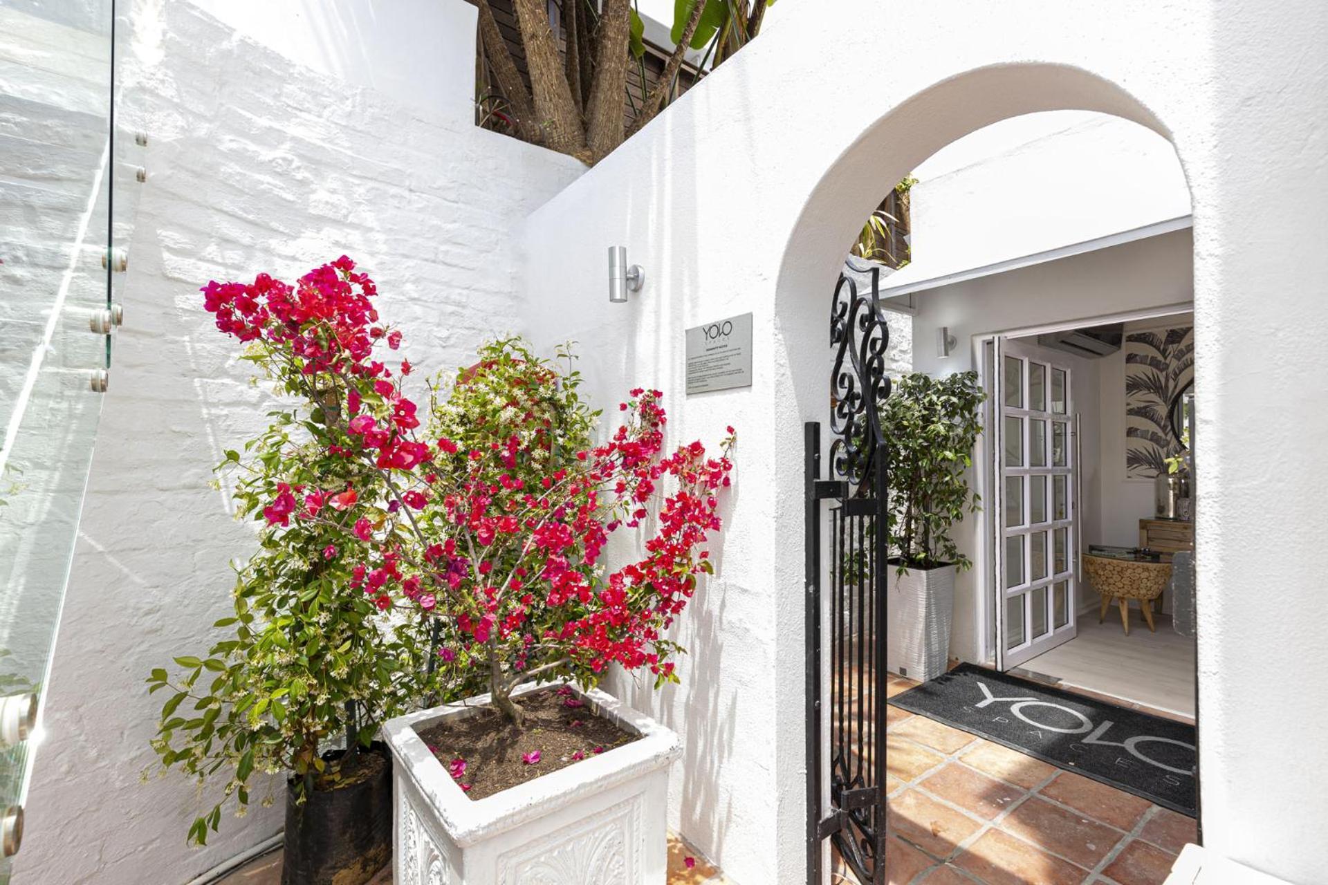 Clifton Yolo Spaces - Clifton Beachfront Apartments Cape Town Exterior photo